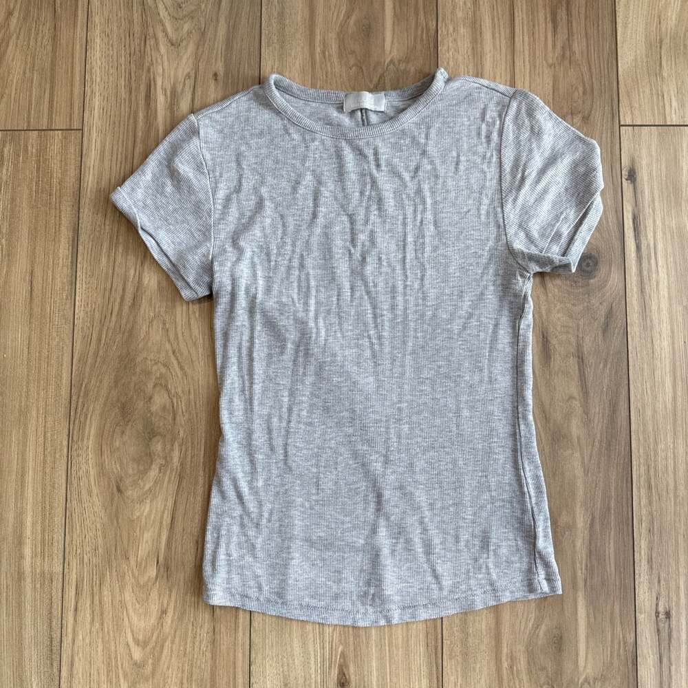 Nuuds Womens Size Medium Slinky Rib Knit Short Sleeve Crew Neck T-Shirt Grey